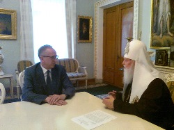 Патріарх Філарет зустрівся з Головою Представництва Європейського Союзу в Україні Яном Томбінські